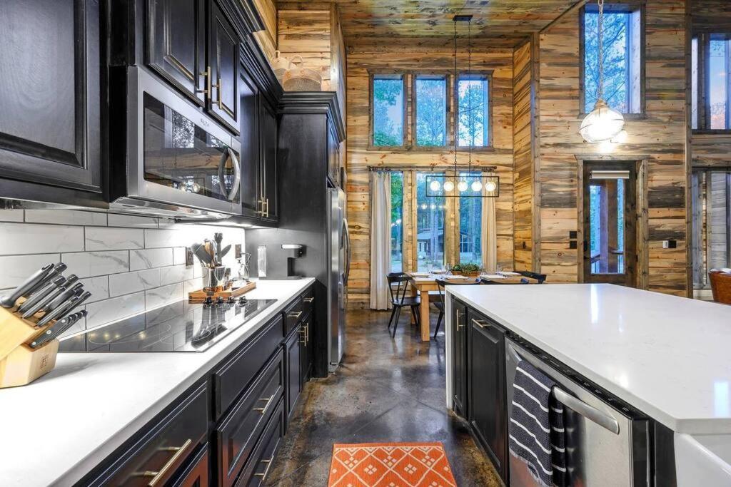 Ember Skye Cabin - 2 Bdr & Bunk Nook/2.5 Bath Broken Bow Exterior foto